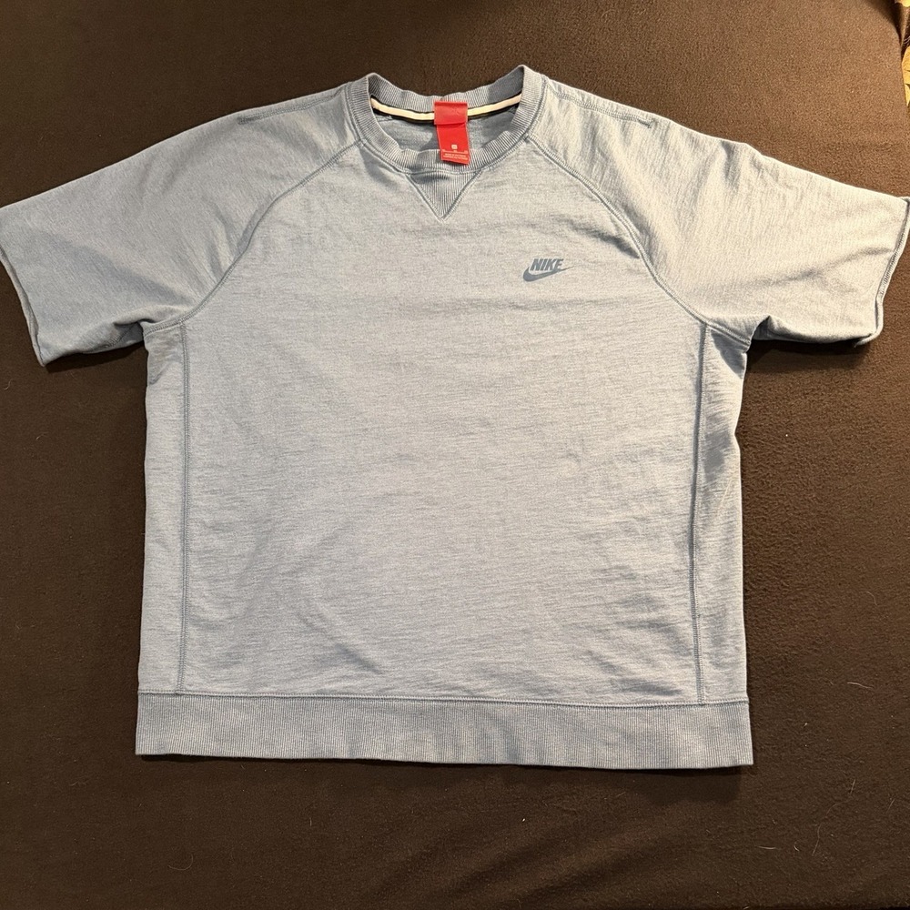 Nike Red Tag Crew Neck Blue Short Sleeve Men's Size‎ XL
